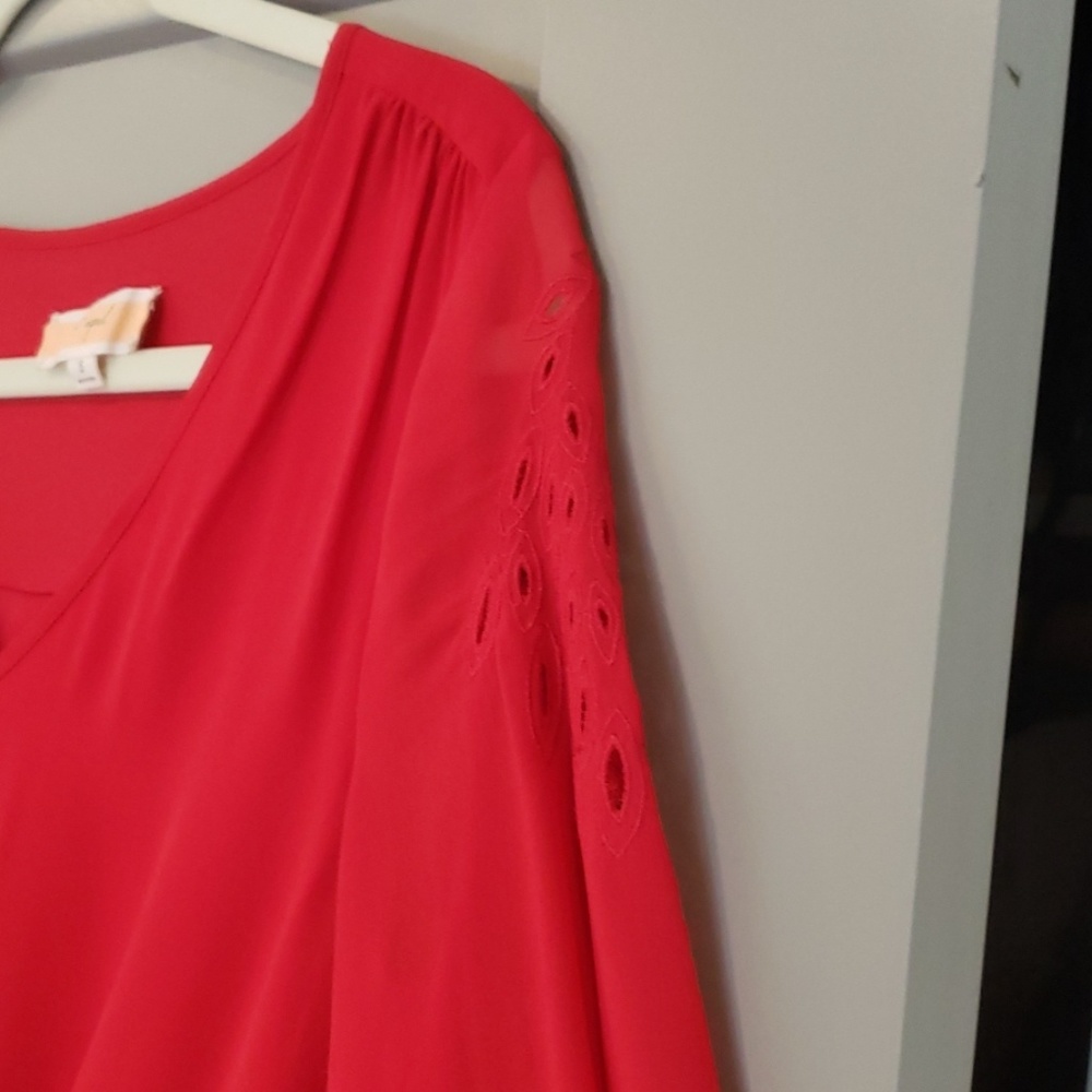 Dress - Picture 3 of 4